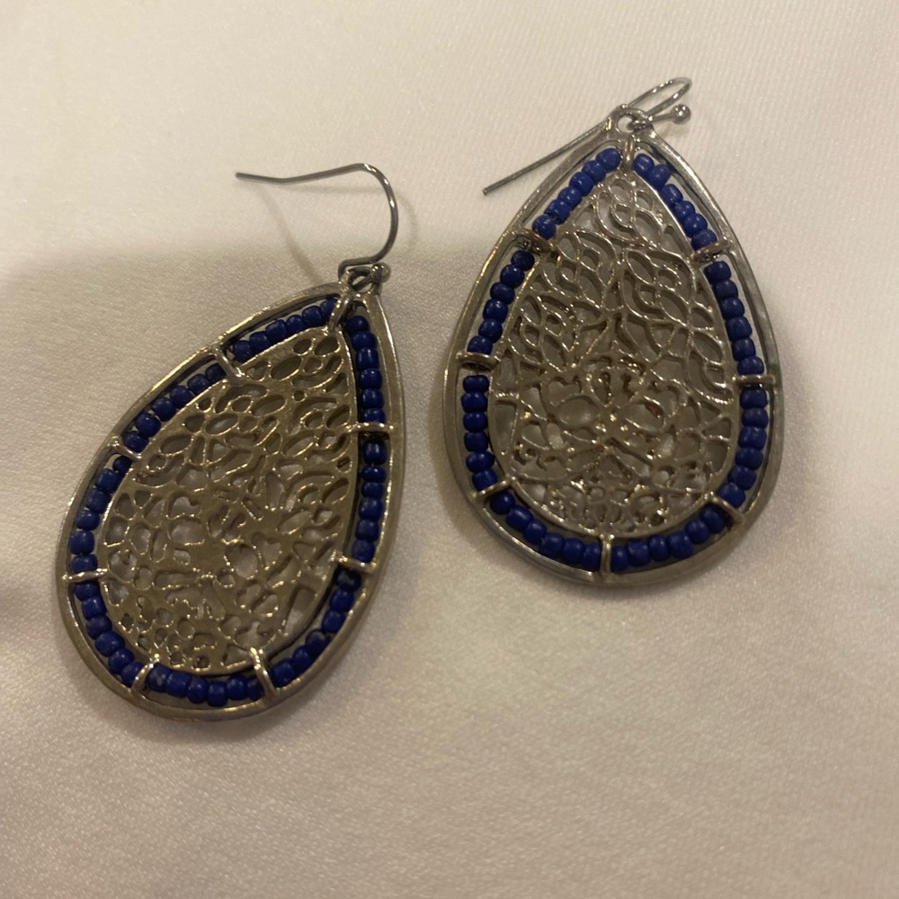 Elegant Silver and Blue Teardrop Earrings